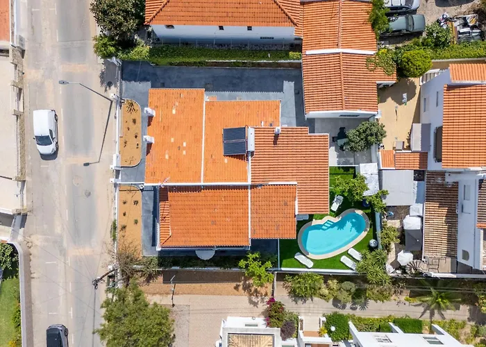 Apartamento Vivenda Neves In By Lovelystay Albufeira