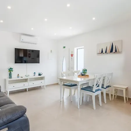 Apartament Vivenda Neves In By Lovelystay Albufeira