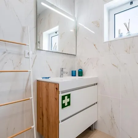 Vivenda Neves In By Lovelystay Apartament Albufeira
