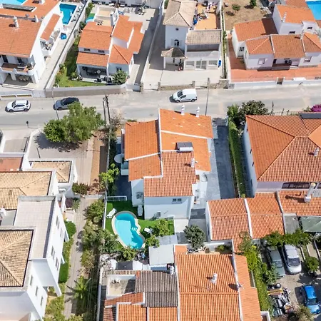 Apartament Vivenda Neves In By Lovelystay *