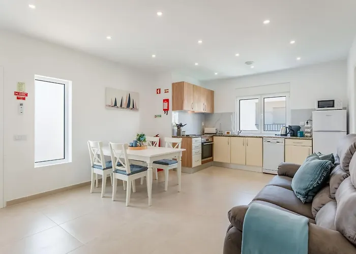 Vivenda Neves In By Lovelystay *