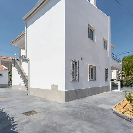 Lägenhet Vivenda Neves In By Lovelystay