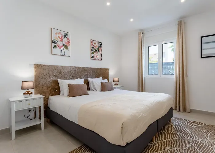 Vivenda Neves In By Lovelystay Appartamento Albufeira